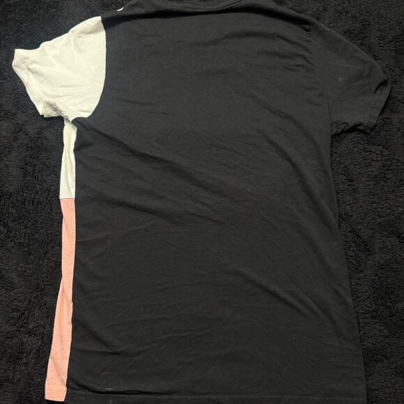 Colorblock Terranova Tee - Black/White/Pink - Picture 3 of 3